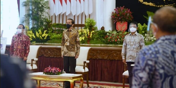 presiden-jokowi-saksikan-pencanangan-program-percepatan-konektivitas-digital-2021